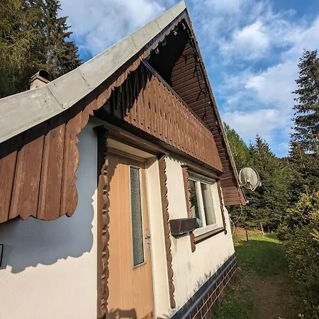 Romantisches Rückzugsnest - Waldidylle Und Bergblick