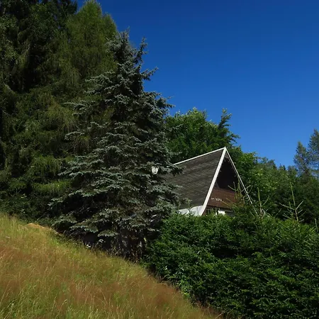 Romantisches Rueckzugsnest - Waldidylle Und Bergblick شقة